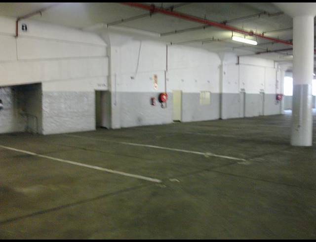 7,677M² WAREHOUSE TO LET IN BLUFF